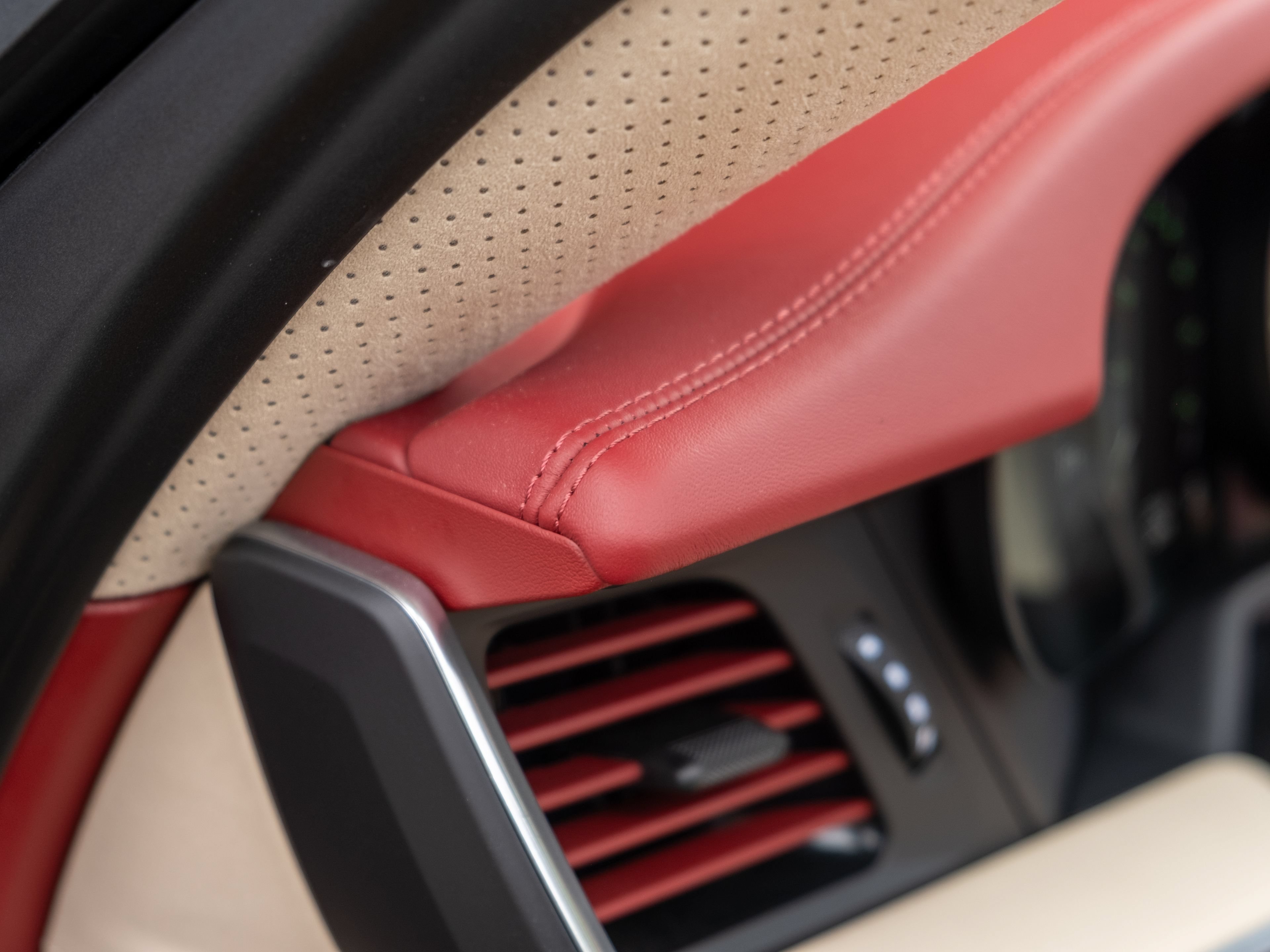 Certified 2021 Porsche 911 AWD/4WD image 62