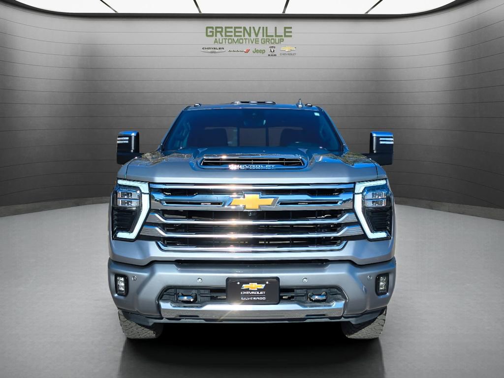 Used 2024 Chevrolet Silverado 2500 High Country w/ High Country Premium Package AWD/4WD image 12