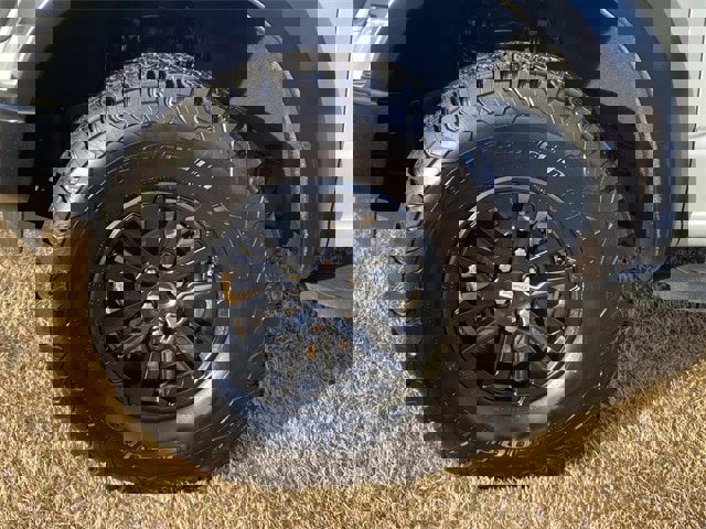 Used 2025 Ford F150 Raptor image 45