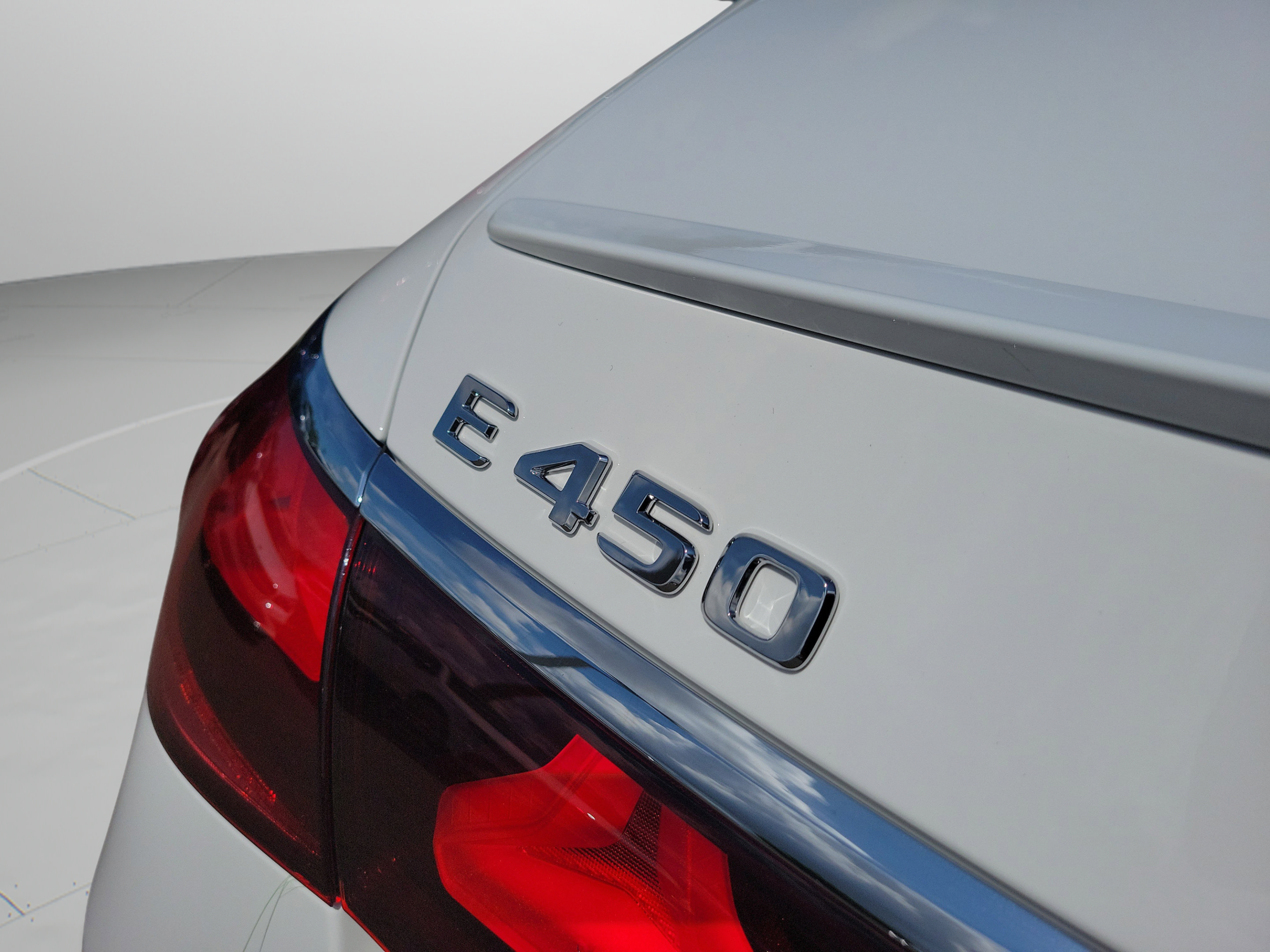 New 2026 Mercedes-Benz E 450 4MATIC Sedan image 30