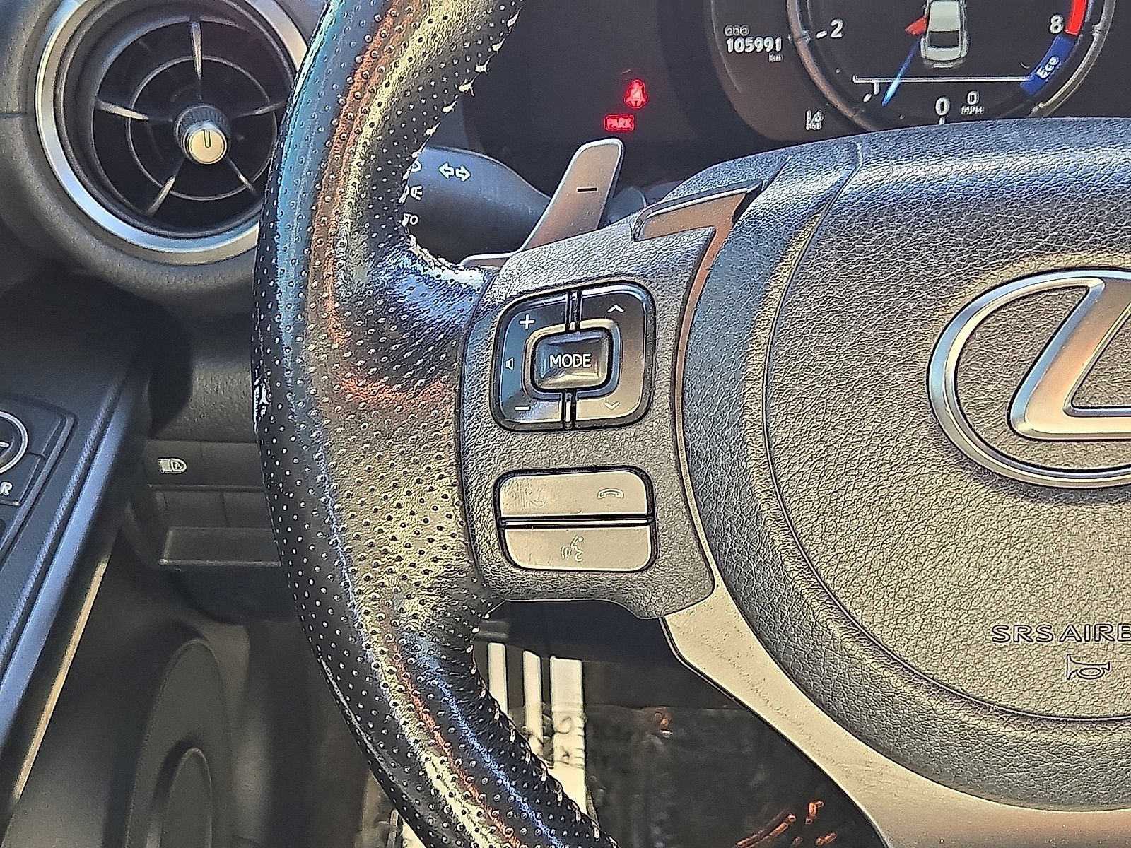 Used 2022 Lexus IS 350 F Sport RWD image 18
