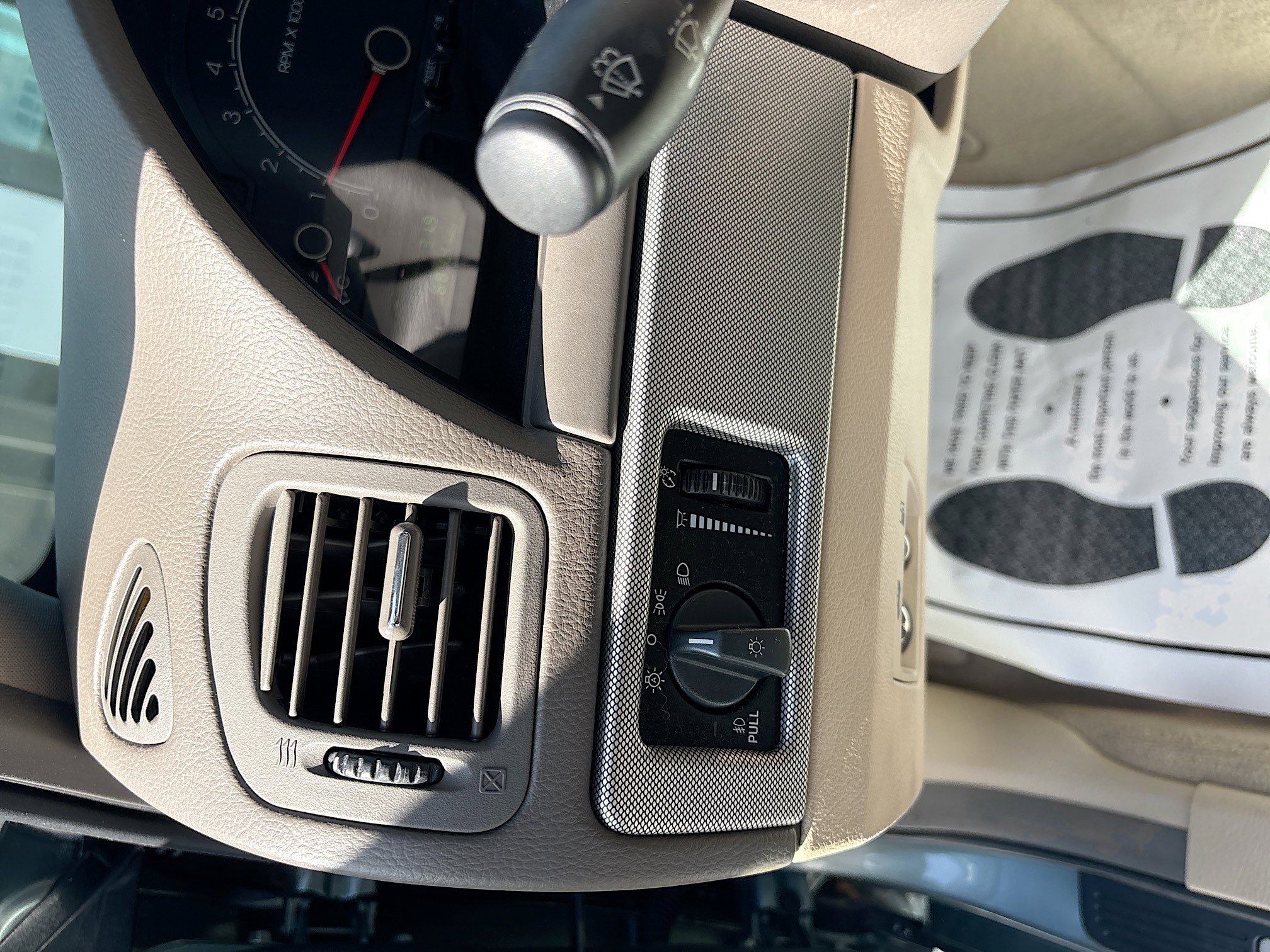 Used 2006 Lincoln LS image 10