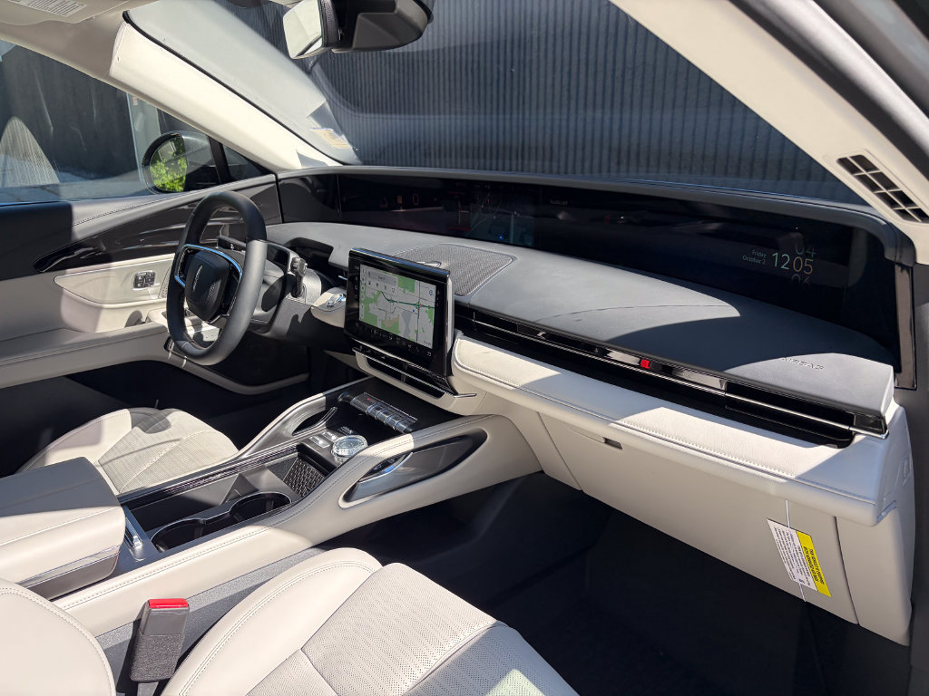 New 2026 Lincoln Nautilus Reserve AWD/4WD image 30