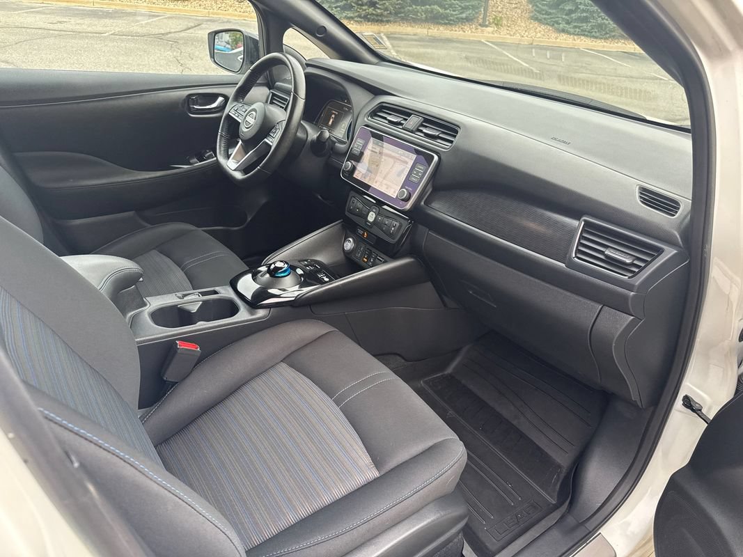 Used 2025 Nissan Leaf SV Plus FWD image 17