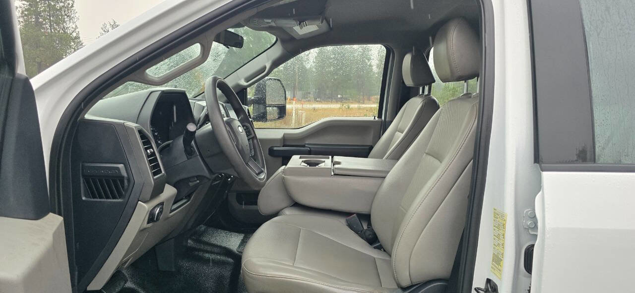 Used 2022 Ford F550 4x4 Crew Cab Super Duty image 11