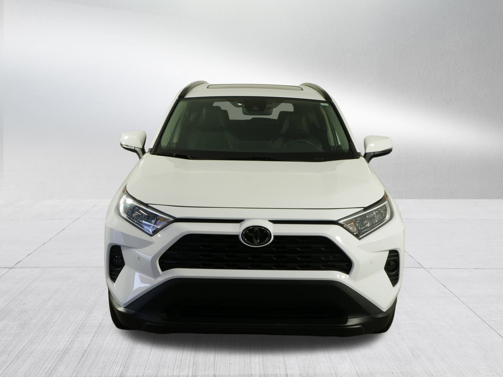 Used 2020 Toyota RAV4 XLE Premium video 2