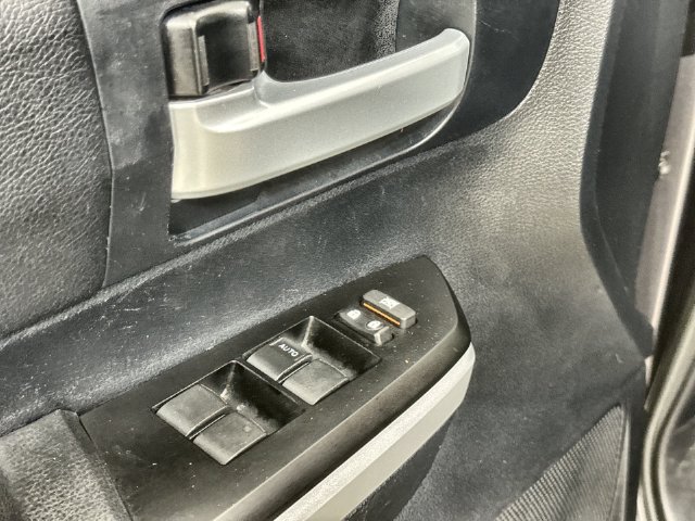 Used 2018 Toyota Tundra SR5 w/ SR5 Upgrade Package RWD image 22