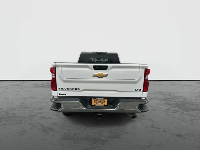 Used 2024 Chevrolet Silverado 2500 LTZ w/ LTZ Premium Package image 6