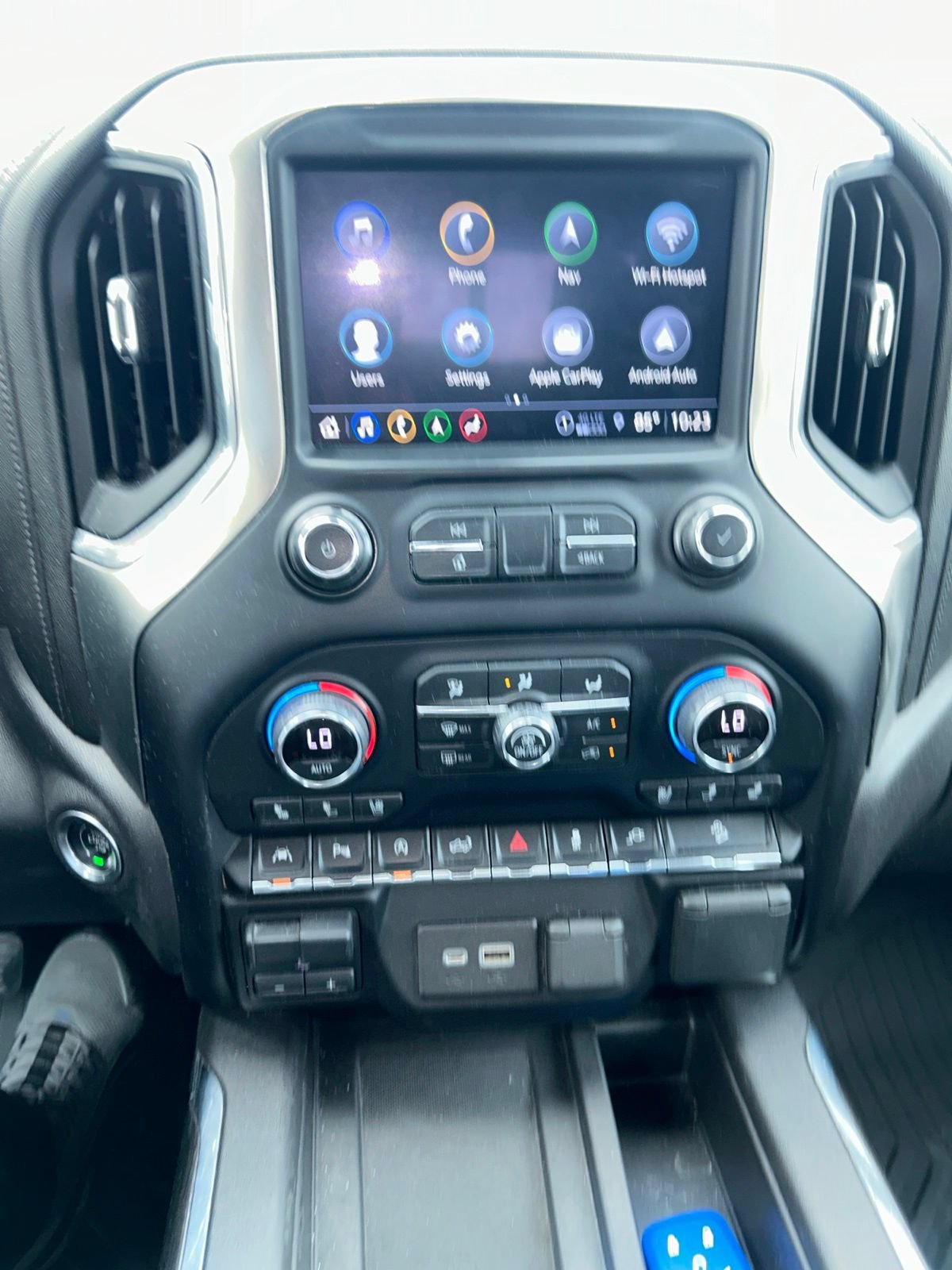 Used 2021 Chevrolet Silverado 1500 LTZ w/ LTZ Premium Texas Edition AWD/4WD image 18