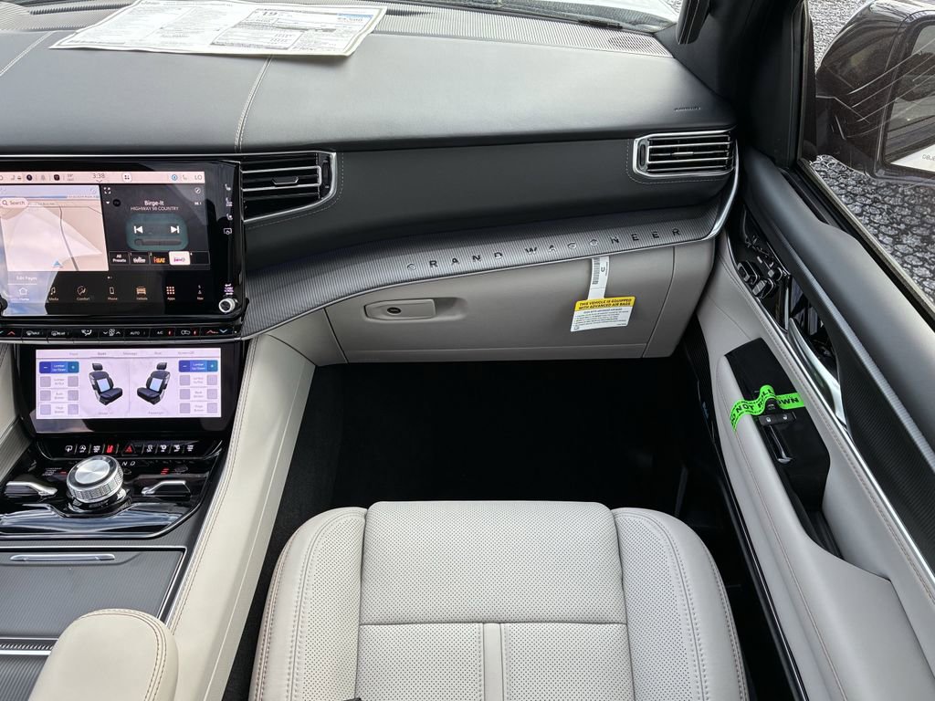 New 2026 Jeep Grand Wagoneer Summit image 15