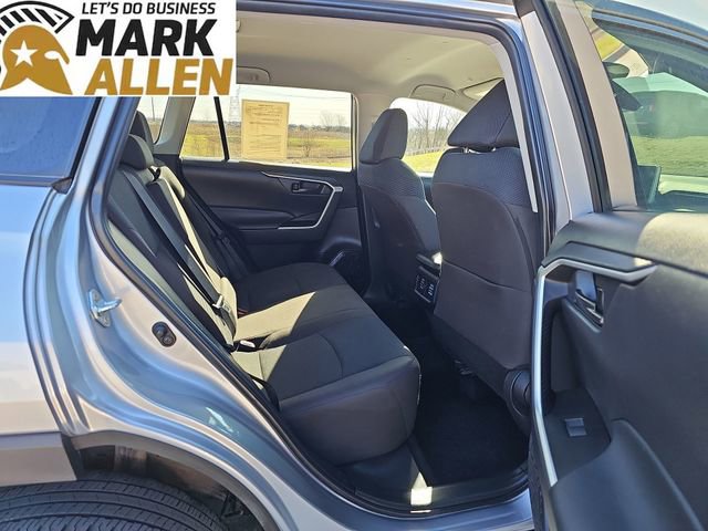 Used 2024 Toyota RAV4 LE AWD/4WD image 26