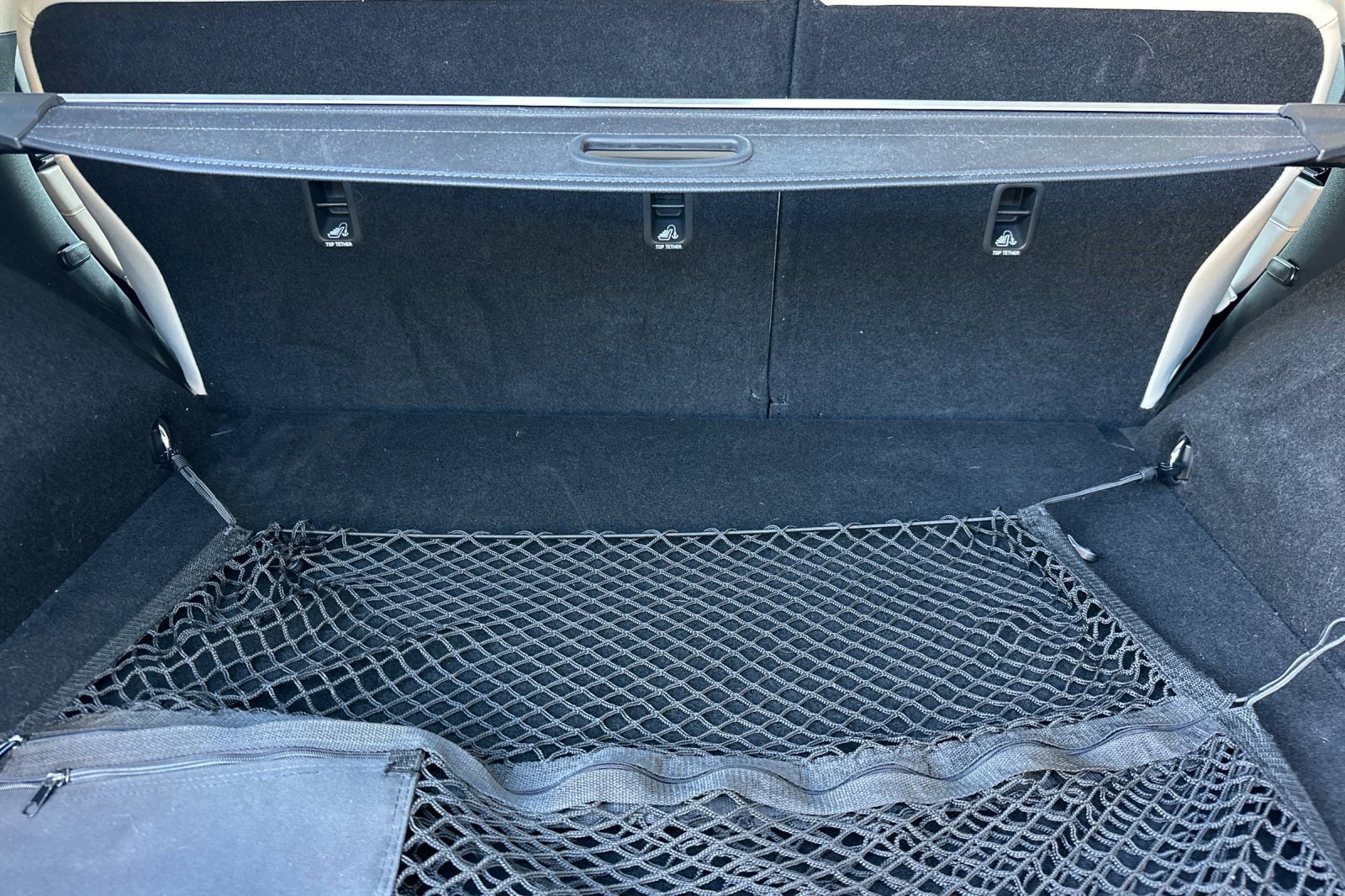 Used 2022 Genesis GV70 2.5T w/ Advanced Package image 34