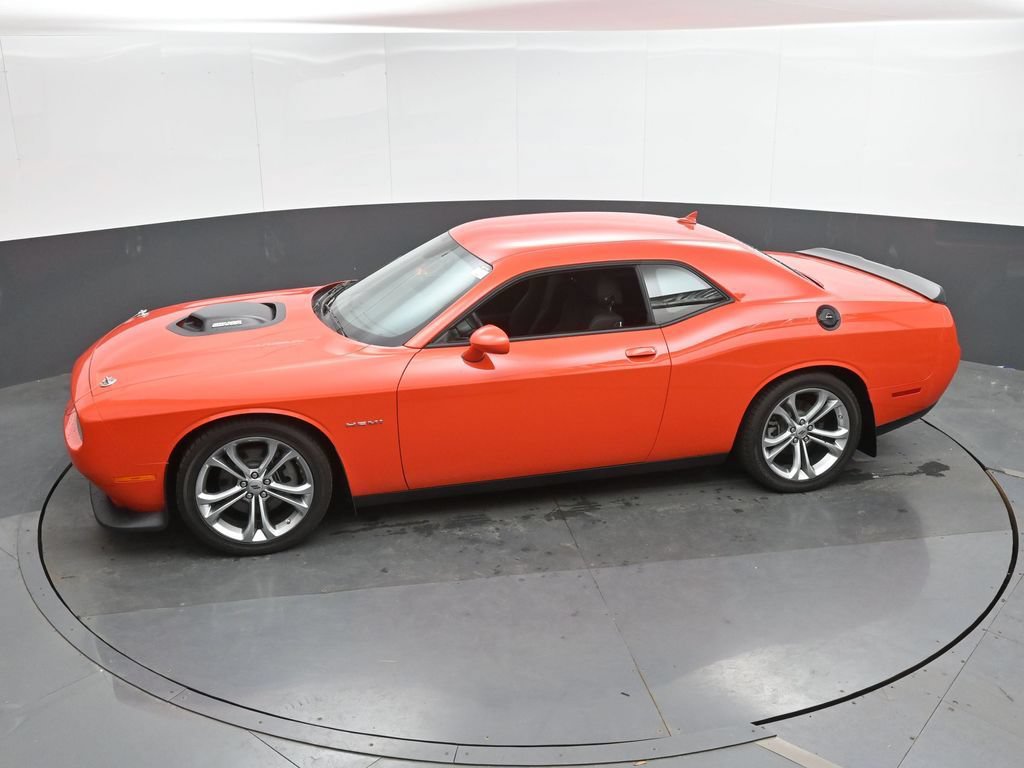 Used 2022 Dodge Challenger R/T w/ Shaker Package RWD image 38