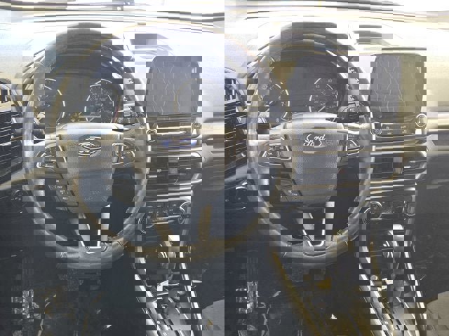 Used 2019 Ford EcoSport SE image 17