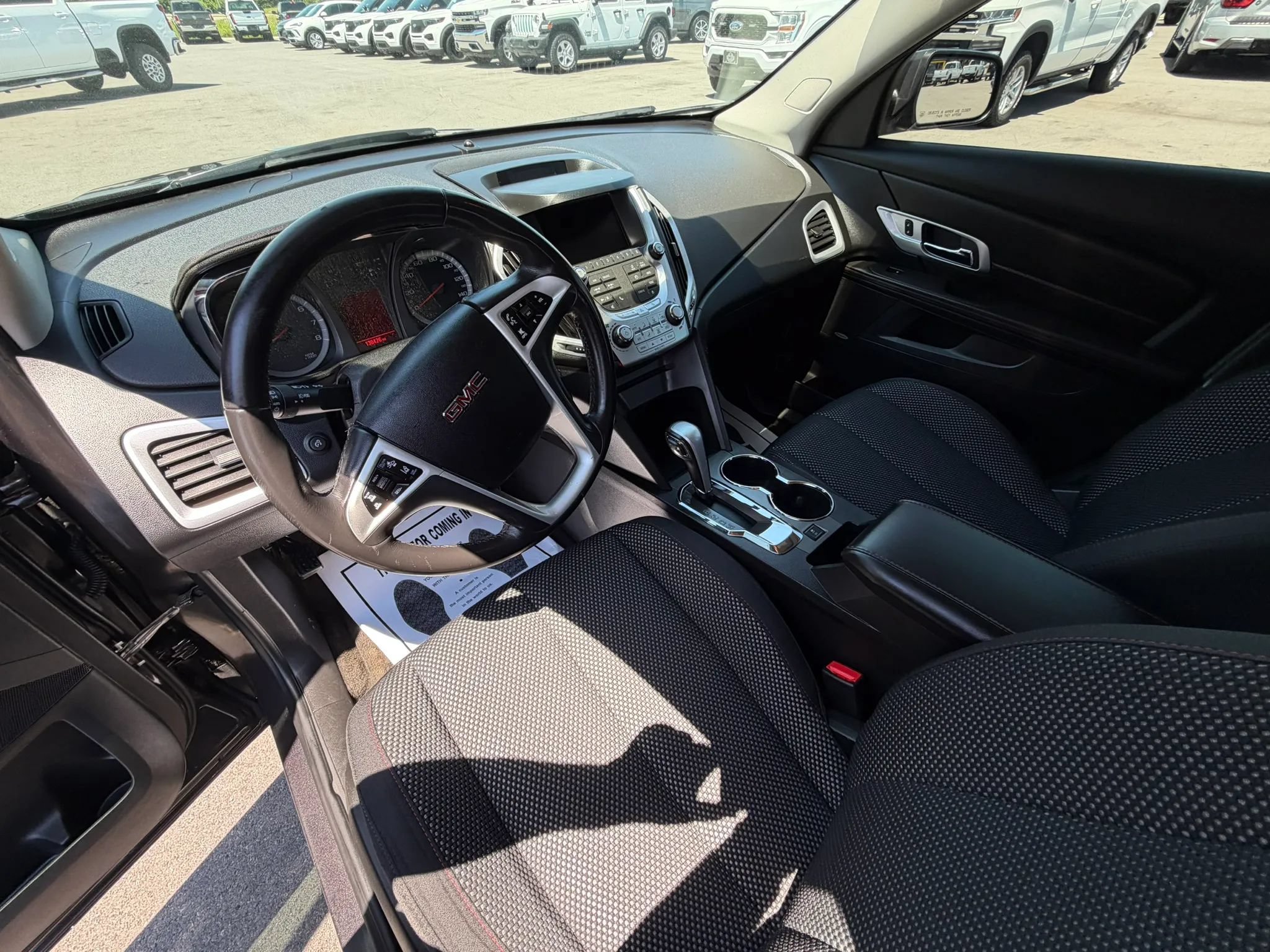 Used 2015 GMC Terrain SLE w/ Safety Package AWD/4WD image 6