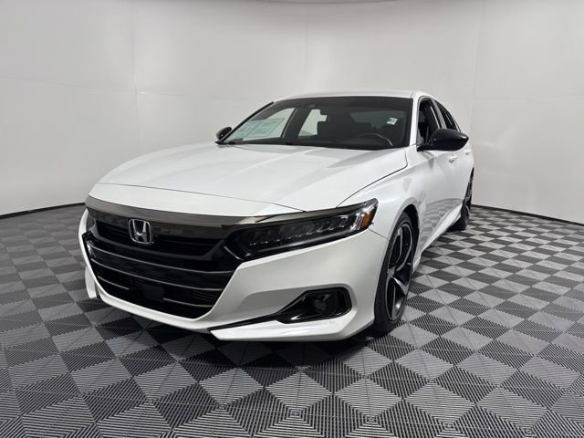 Used 2022 Honda Accord Sport image 1