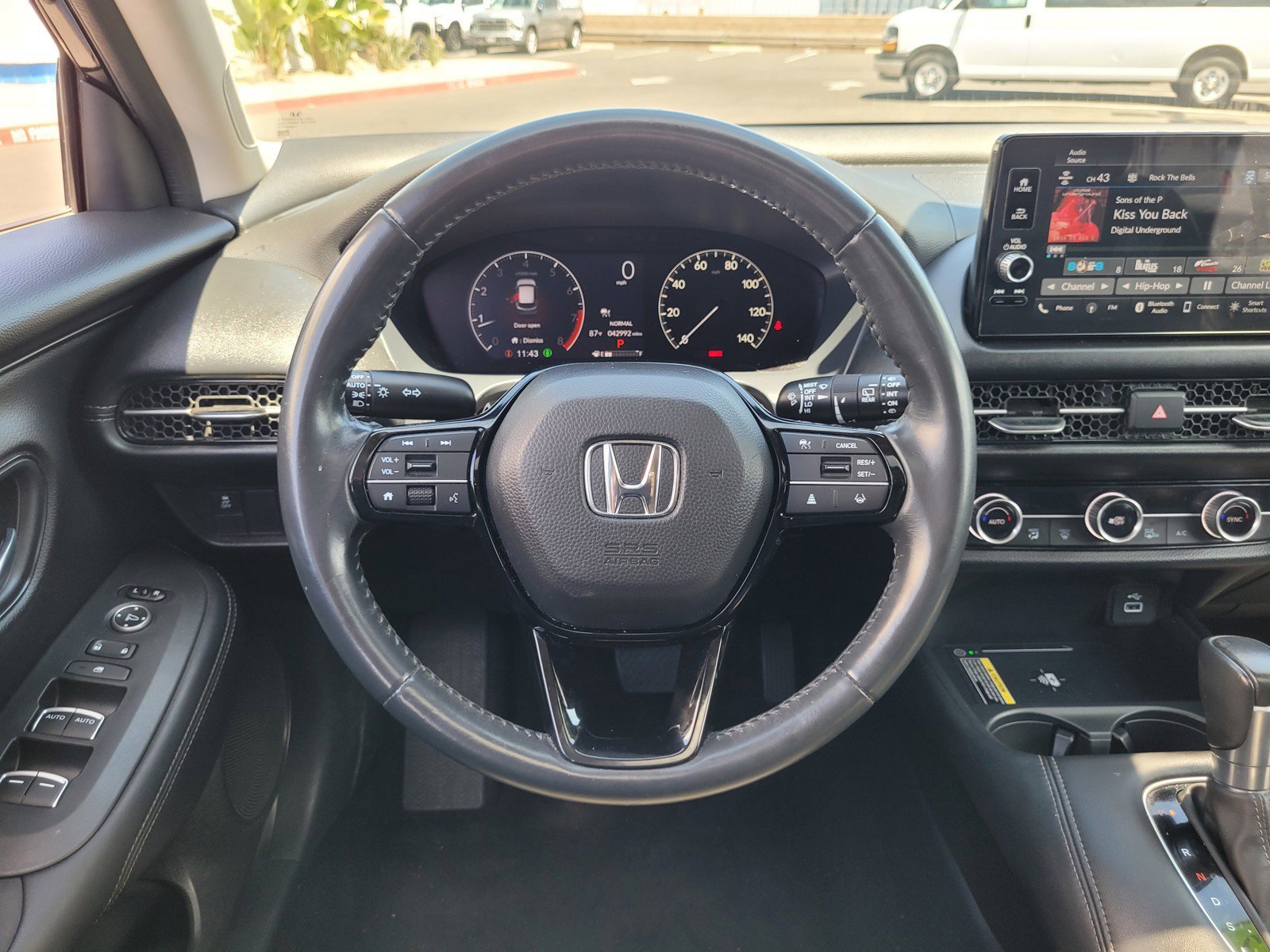 Used 2023 Honda HR-V EX-L image 16