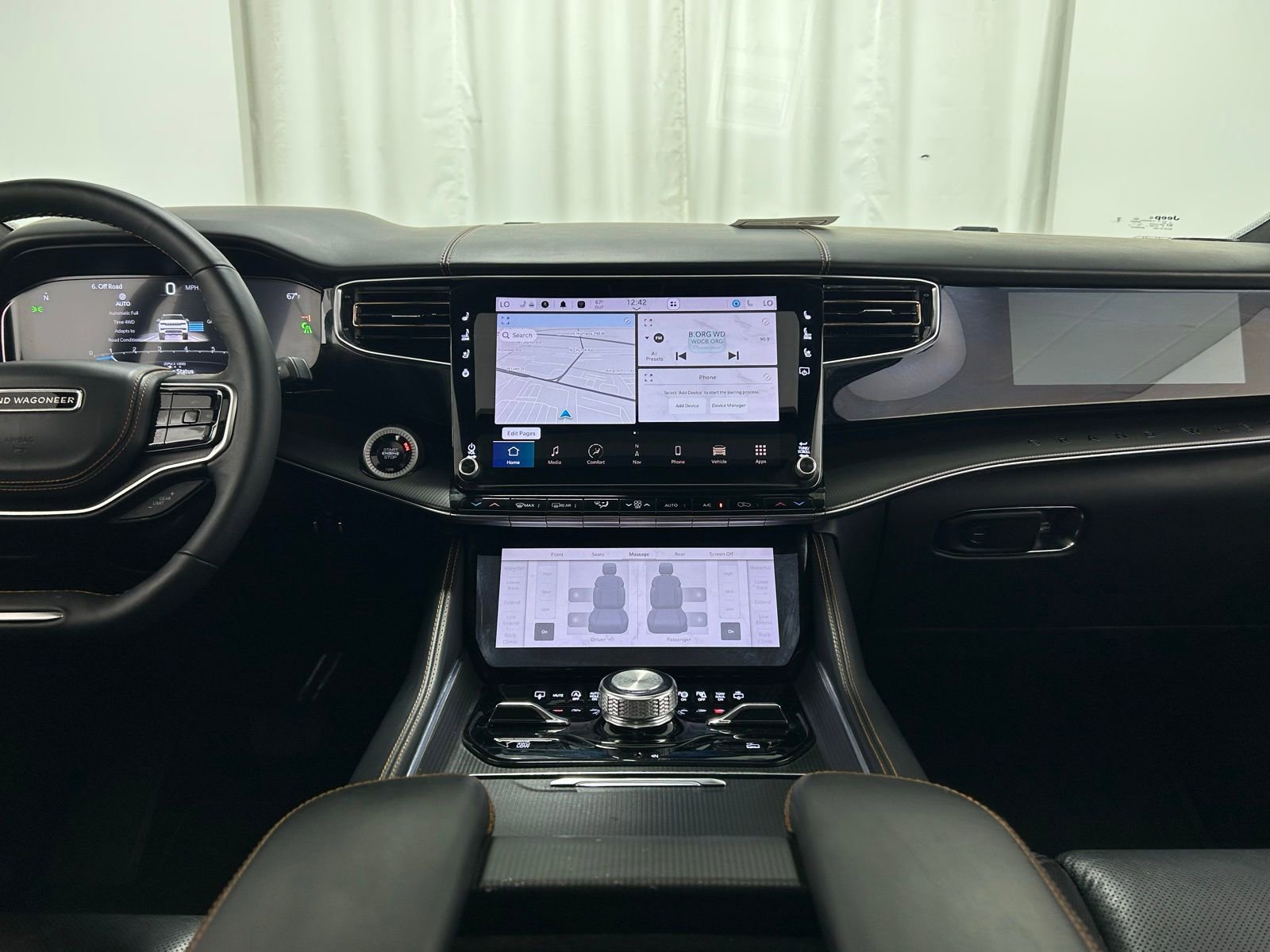 Used 2024 Jeep Grand Wagoneer L Series III w/ Rear Seat Video Group 1 image 9