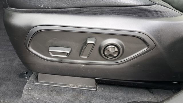 Certified 2023 Jeep Grand Cherokee L Limited w/ Luxury Tech Group II image 26