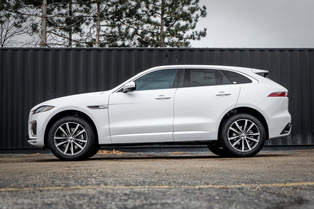 New 2026 Jaguar F-PACE R-Dynamic S image 3