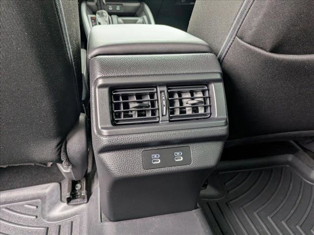 Used 2025 Honda Accord SE image 16