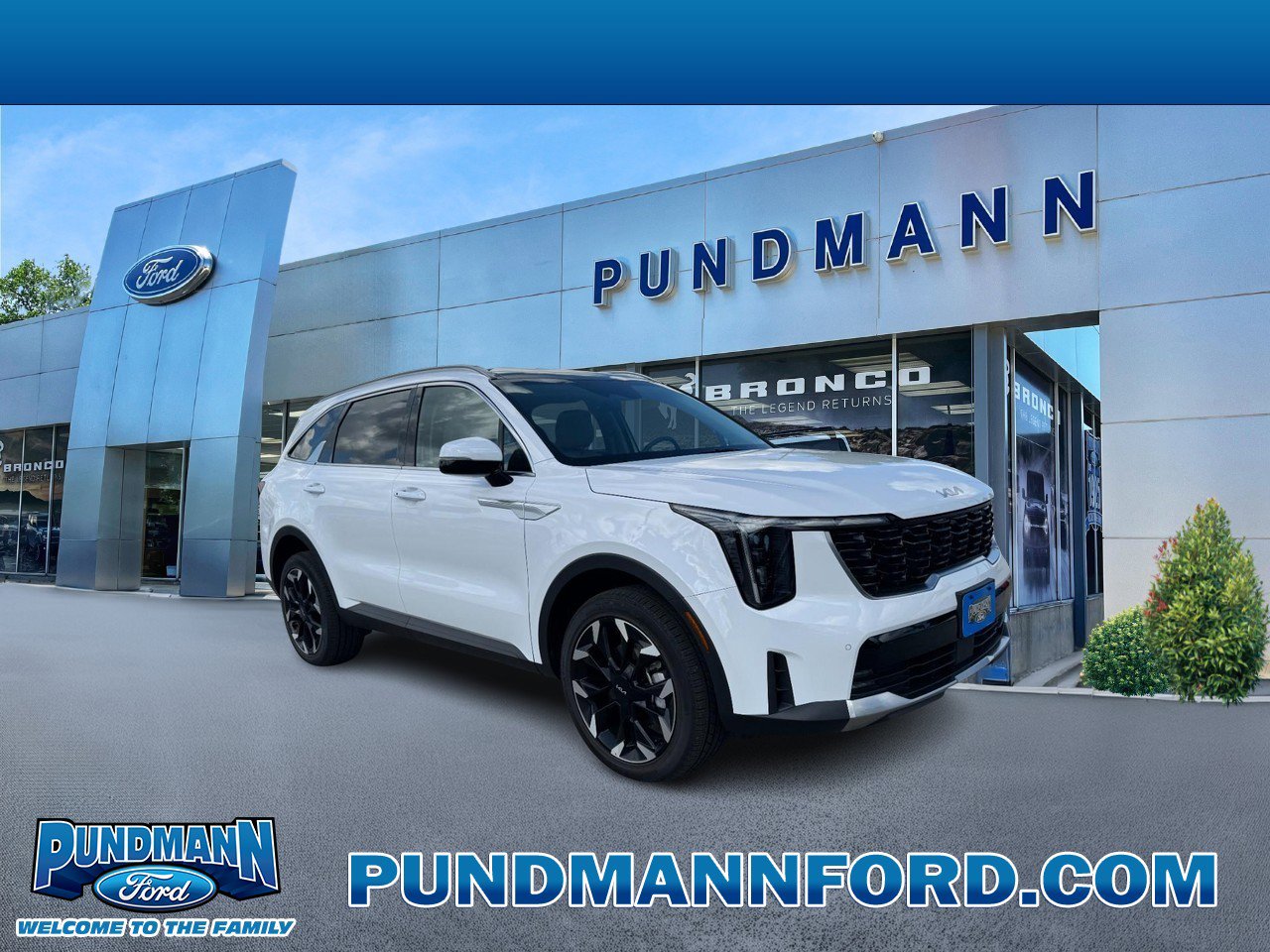 Used 2025 Kia Sorento EX w/ Panoramic Sunroof Package