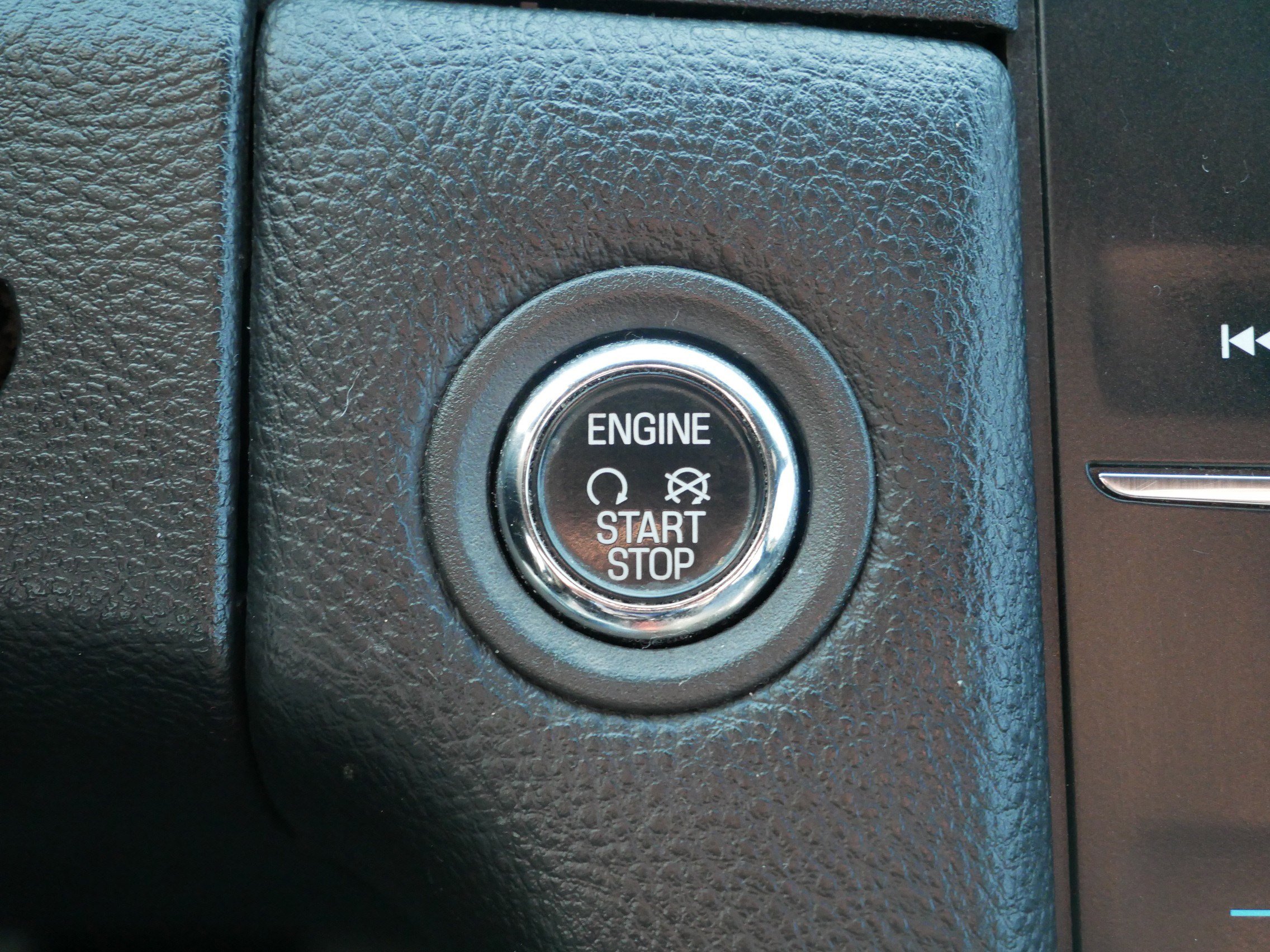 Used 2016 Ford Taurus SEL w/ Equipment Group 201A image 29