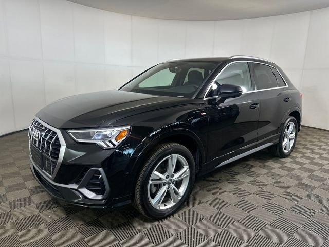 Used 2020 Audi Q3 2.0T Prestige w/ Prestige Package image 7