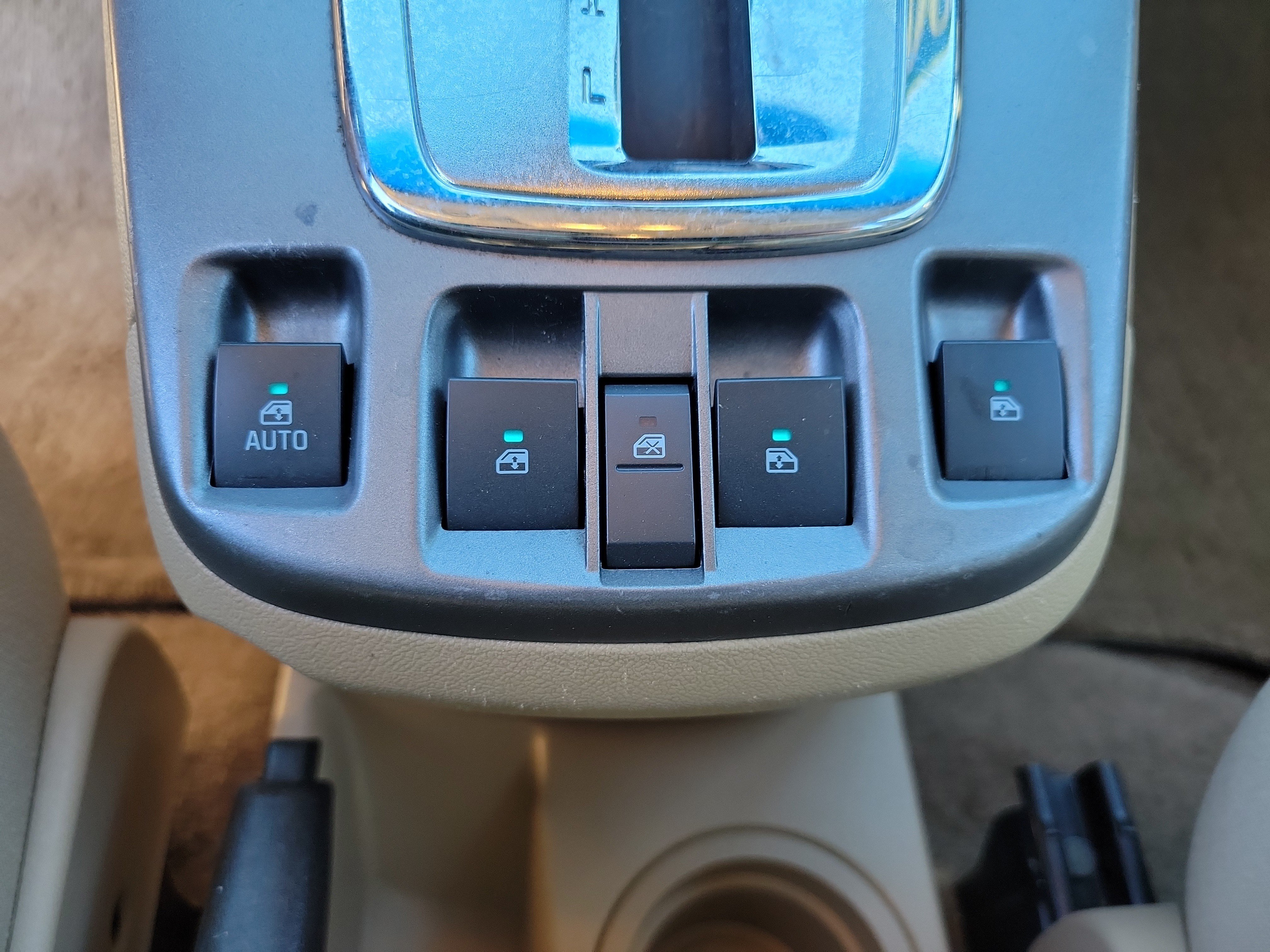 Used 2009 Chevrolet Equinox LS FWD image 18