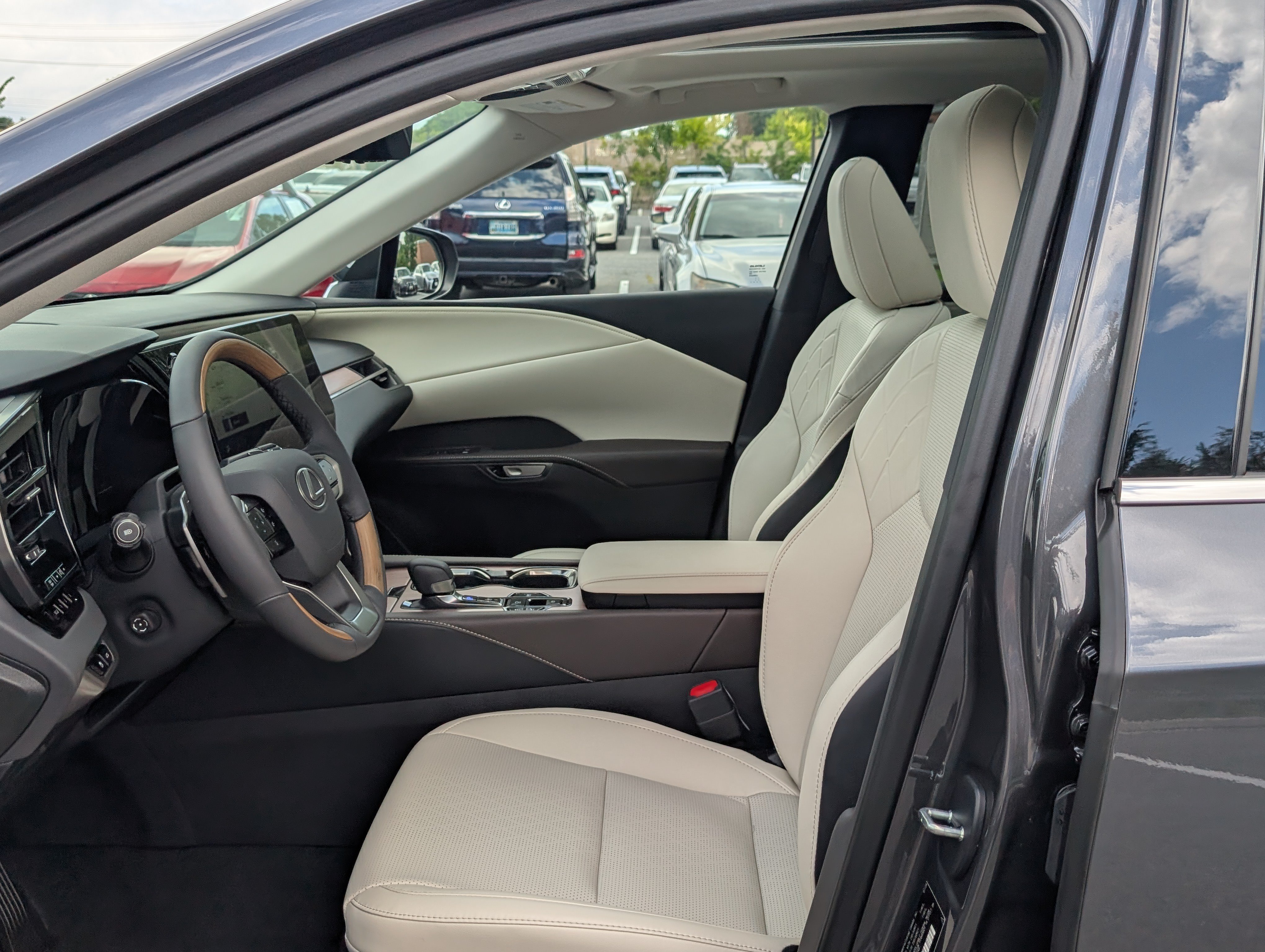 New 2026 Lexus RX 350 AWD/4WD image 12