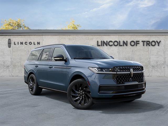 New 2027 Lincoln Navigator Reserve w/ Jet Appearance Package AWD/4WD image 4