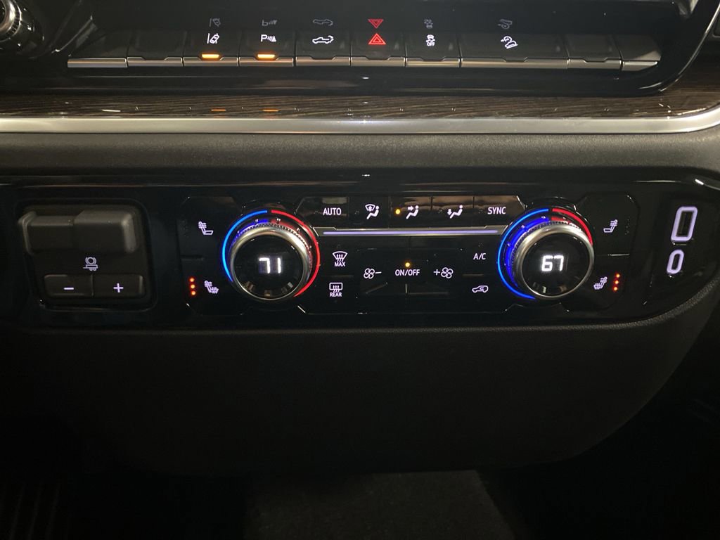 New 2025 GMC Sierra 3500 SLE w/ SLE Value Package image 28