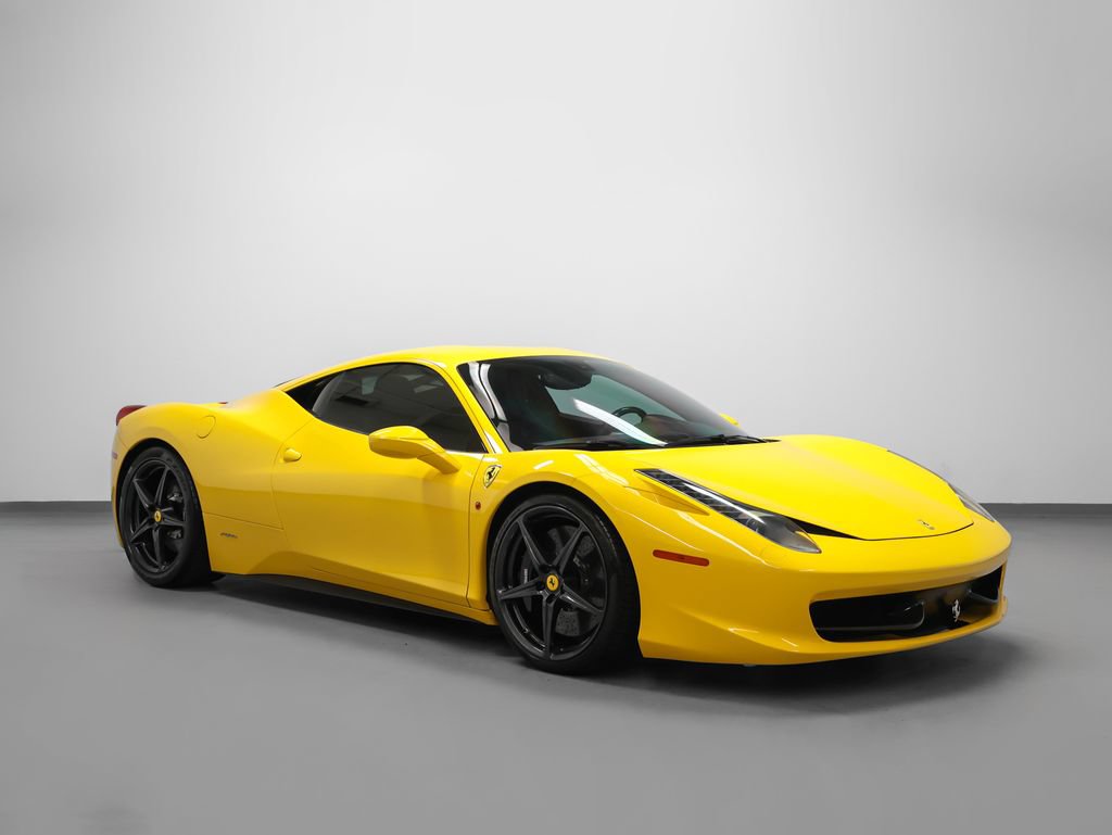 Used 2010 Ferrari 458 Italia Coupe RWD image 1