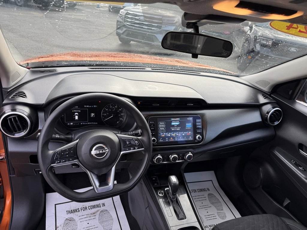 Used 2024 Nissan Kicks SV image 15