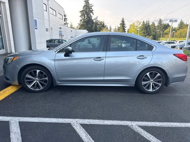 Used 2016 Subaru Legacy 2.5i Limited AWD/4WD image 3