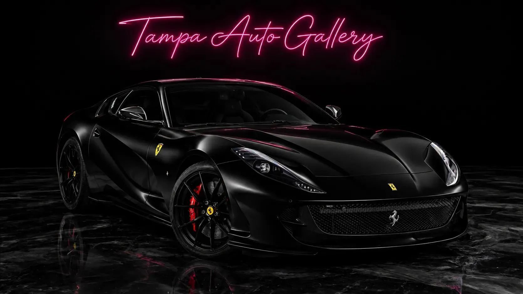Used 2019 Ferrari 812 Superfast RWD image 1