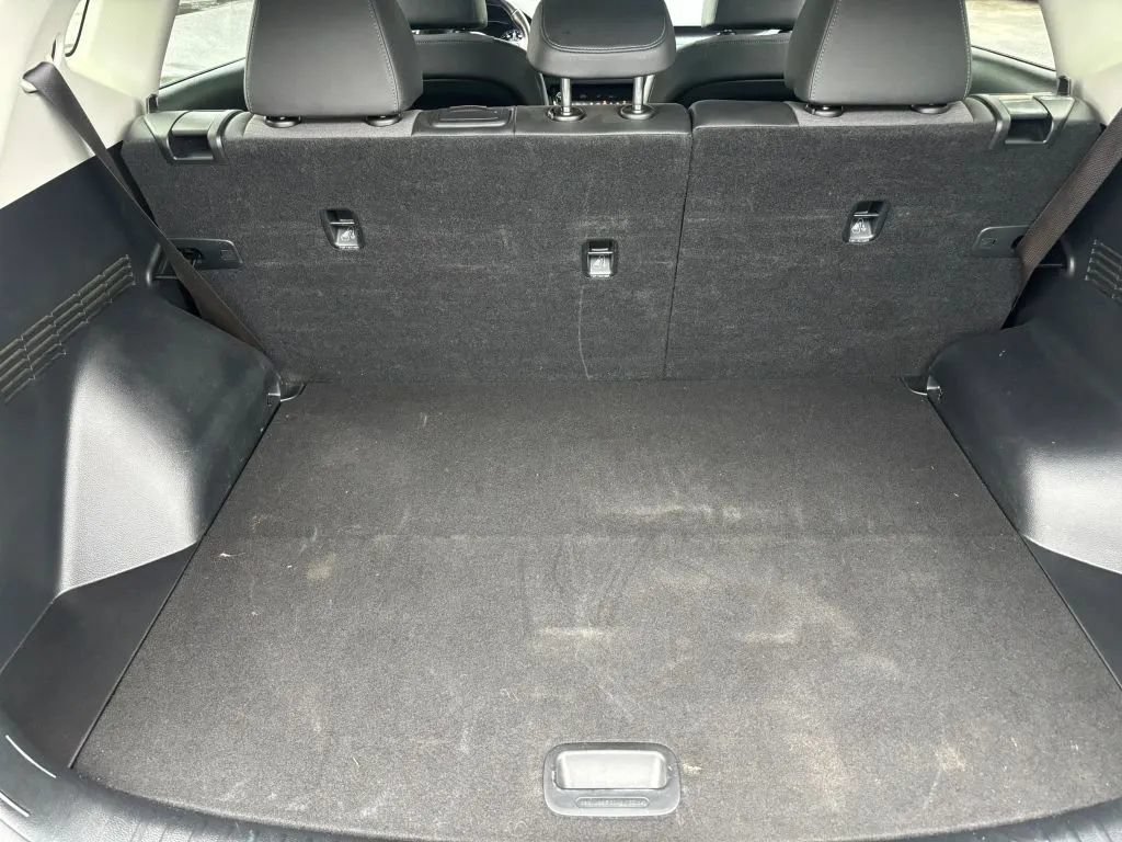 Used 2023 Kia Seltos S AWD/4WD image 14