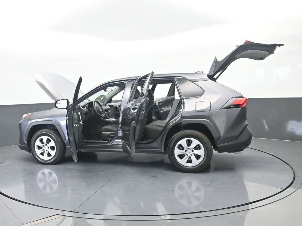 Used 2024 Toyota RAV4 LE FWD image 71