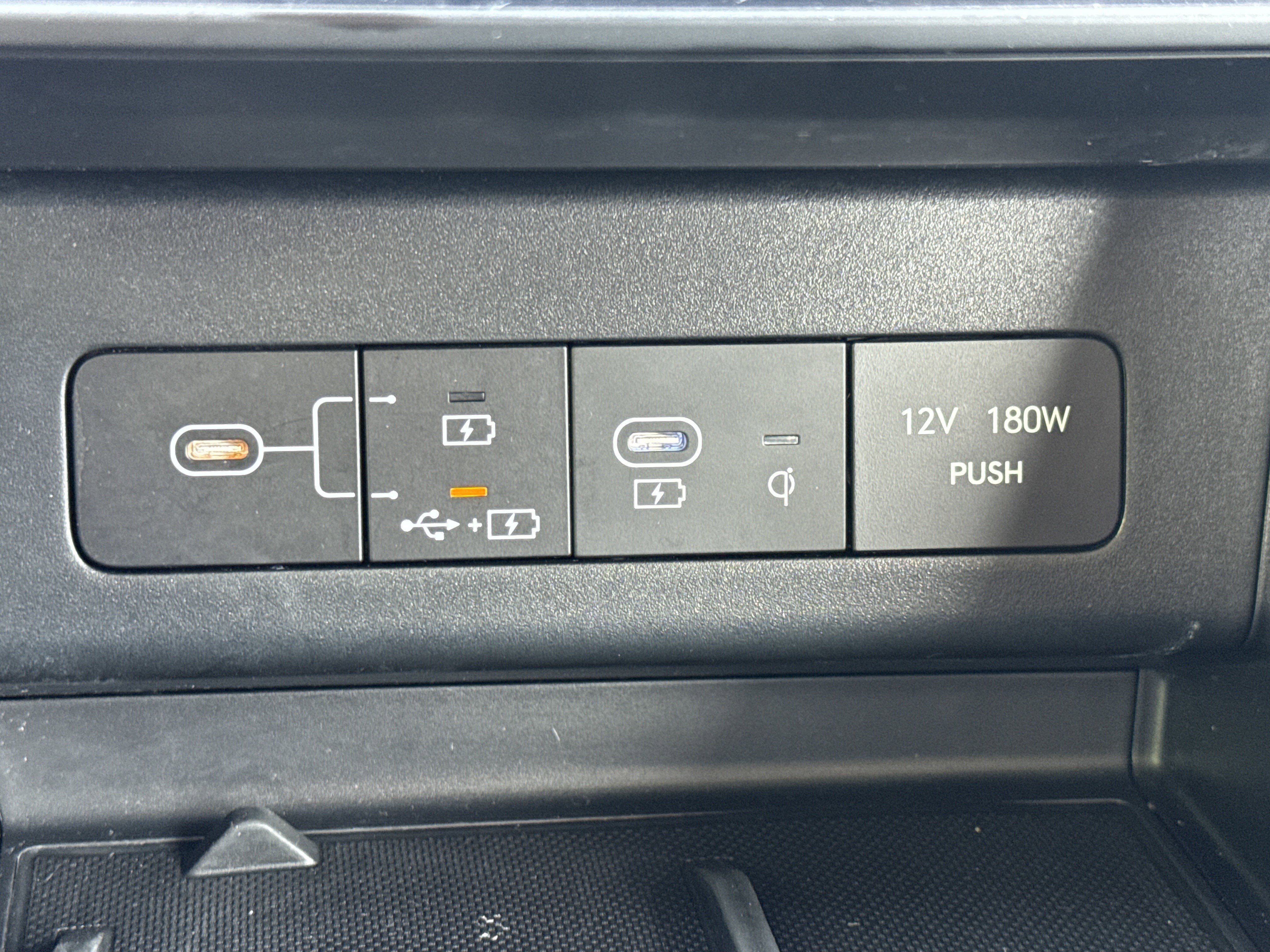 Used 2024 Hyundai Sonata SEL w/ Convenience Package image 13