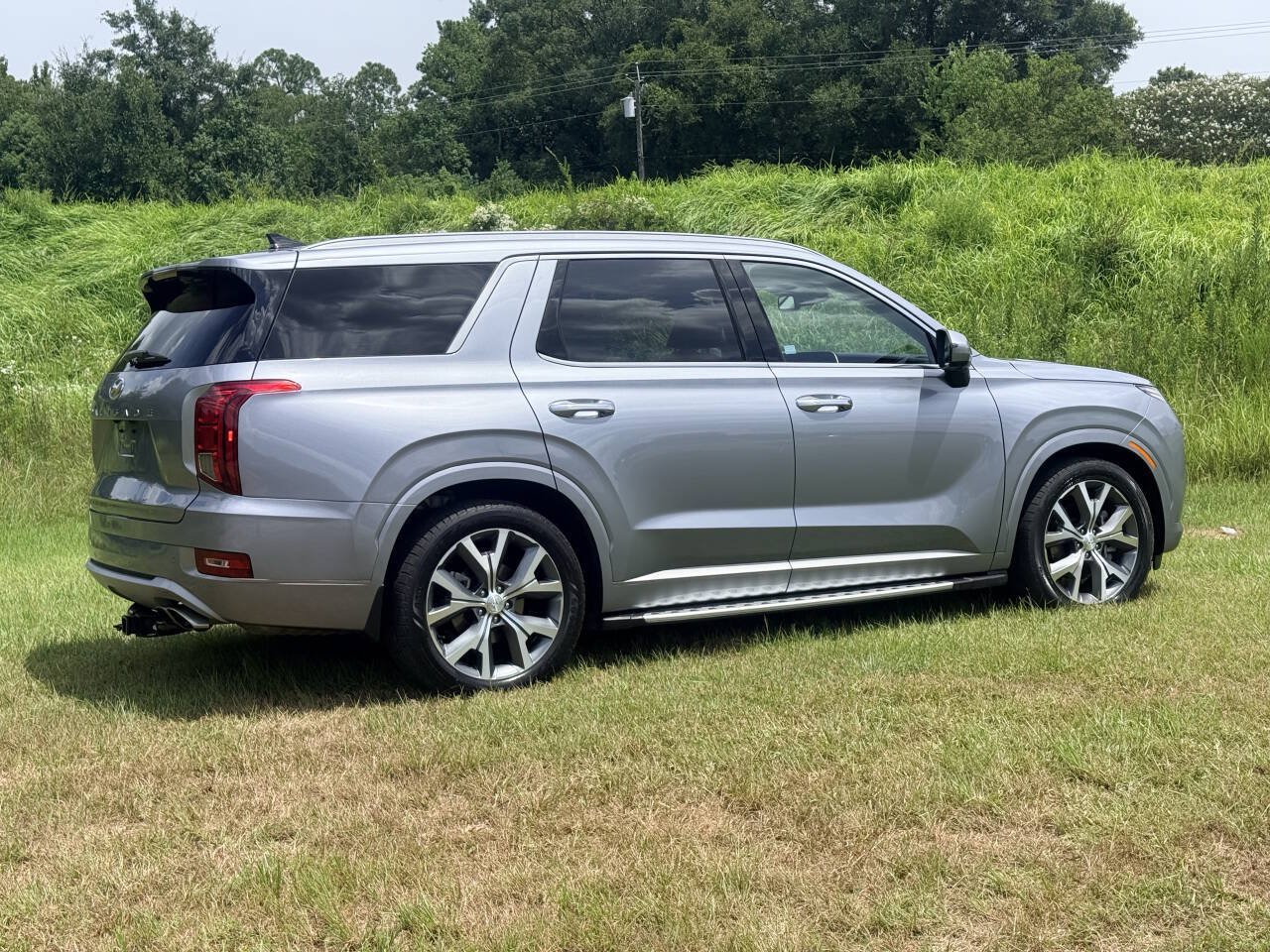 Used 2021 Hyundai Palisade Limited FWD image 5