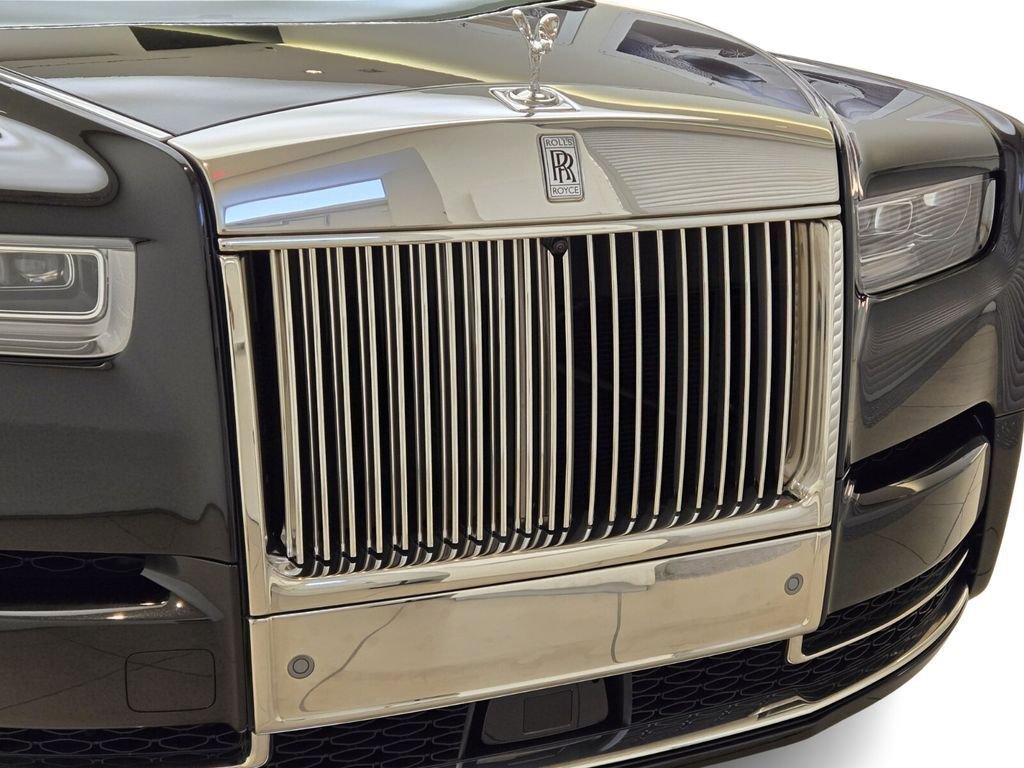 New 2026 Rolls-Royce Phantom Extended Wheelbase image 7