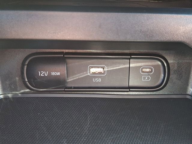 Certified 2025 Kia Soul EX FWD image 24