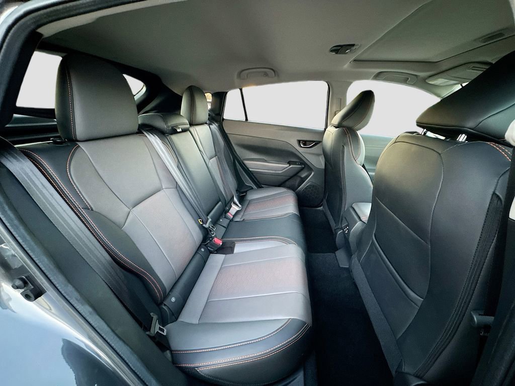 Used 2025 Subaru Crosstrek 2.5i Limited w/ Crosstrek Mirror Package image 37