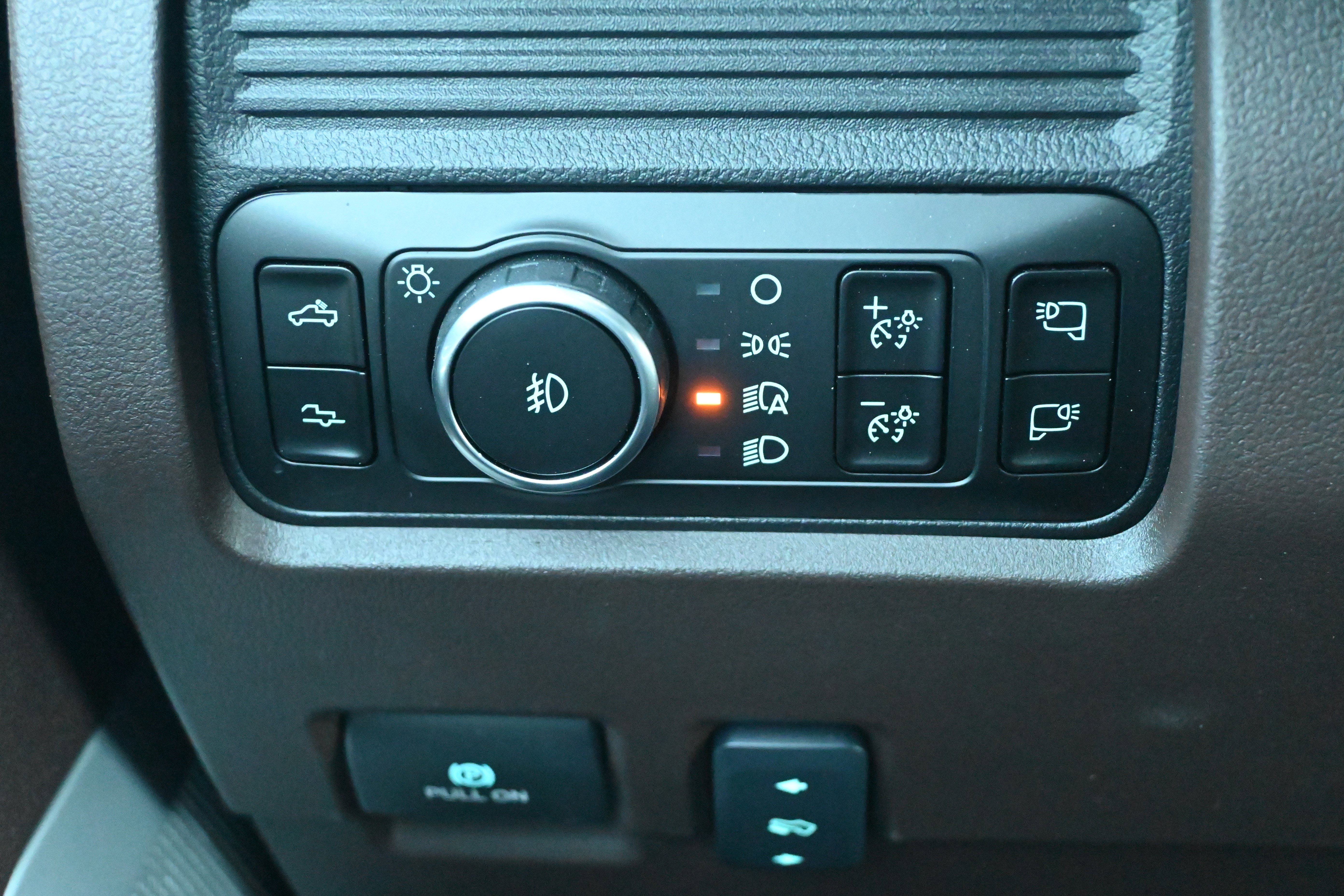 Used 2026 Ford F450 King Ranch w/ FX4 Off-Road Package image 31