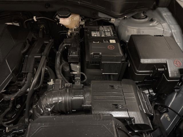 Certified 2025 Kia Sorento LX image 24