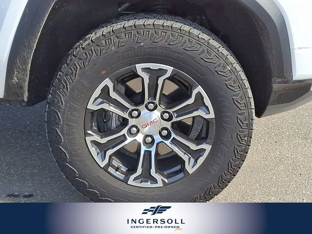 Used 2025 GMC Canyon AT4 w/ Technology Plus Package image 29