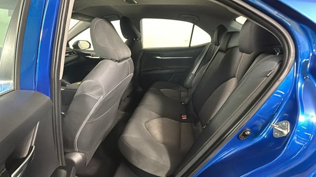 Used 2020 Toyota Camry LE FWD image 27