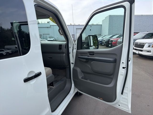 Used 2021 Nissan NV 3500 SL RWD image 13