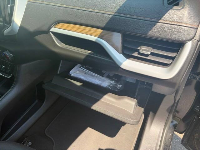 Used 2019 GMC Terrain SLE AWD/4WD image 39