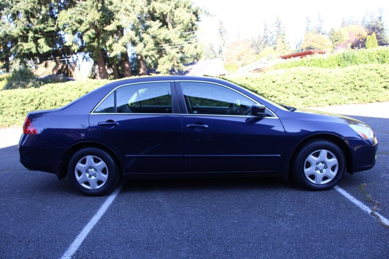 Used 2006 Honda Accord LX image 11